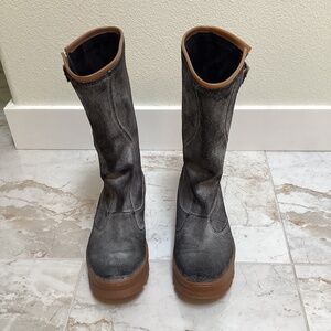 KEEN Willamette Waterproof Waxed Suede Boots in Black Size 7